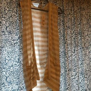 Striped tan/white short sleeve sweater